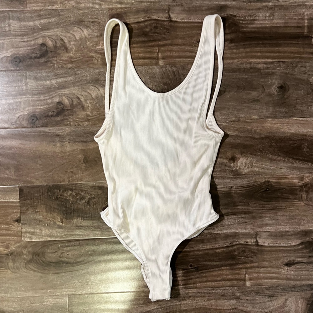 Urban Outfitters White bodysuit size Large